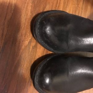 Born black boots size 7.5